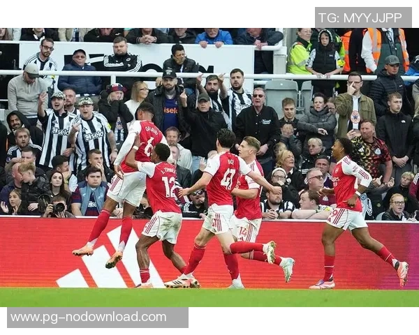 西甲赛场惊现冷门里昂与阿森纳激战成平局乌龙球引发全场轰动